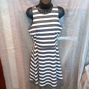 women's summer mini dress Shein |Women's Elegant Solid Color Sleeveless Waist Cinched Mini Dress,Business Casual Woman main image 1